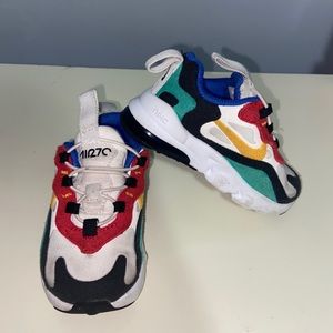 Toddler Nike 270s